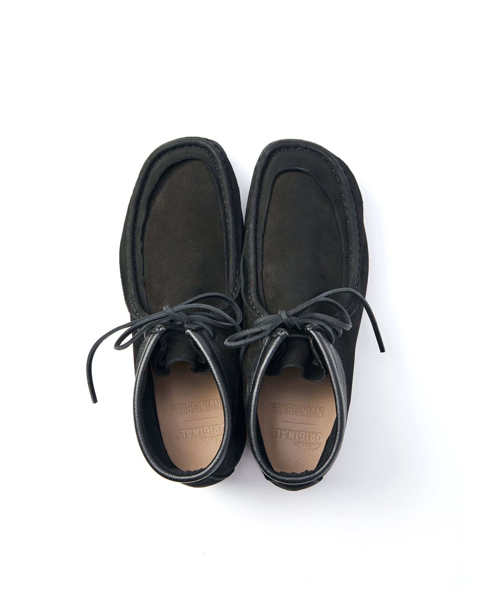 INVINCIBLE® x CLARKS ORIGINAL WALLABEE REIMAGINED(BLACK