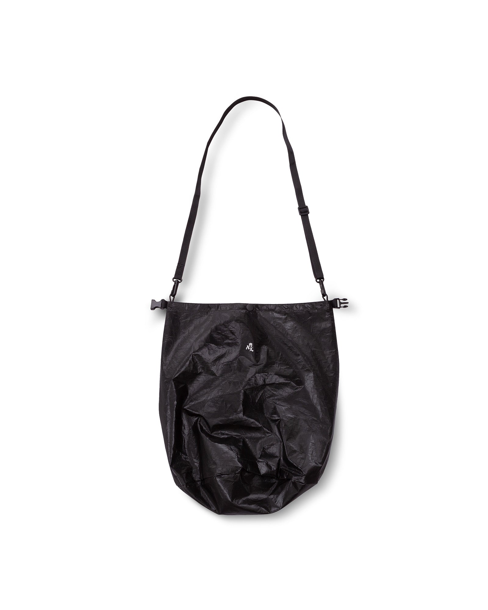 REUSABLE TYVEK BAG – INVINCIBLE | Official Website