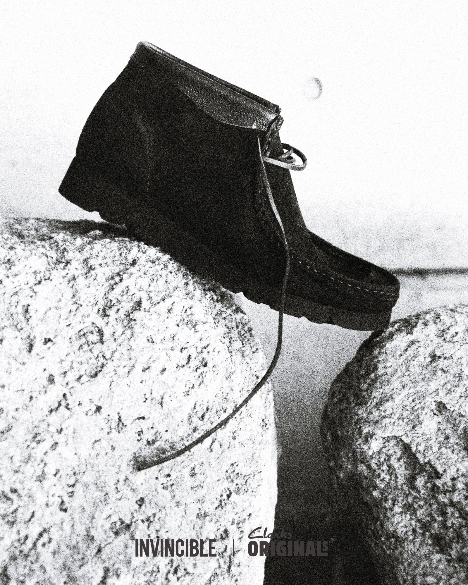 INVINCIBLE® x CLARKS ORIGINAL WALLABEE REIMAGINED(BLACK