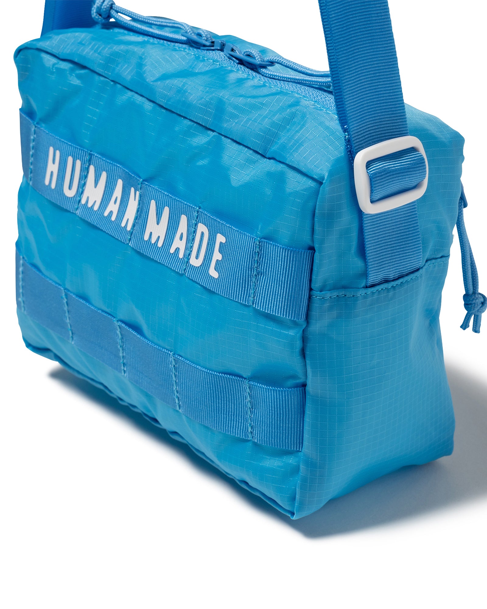 PACKABLE LIGHT POUCH