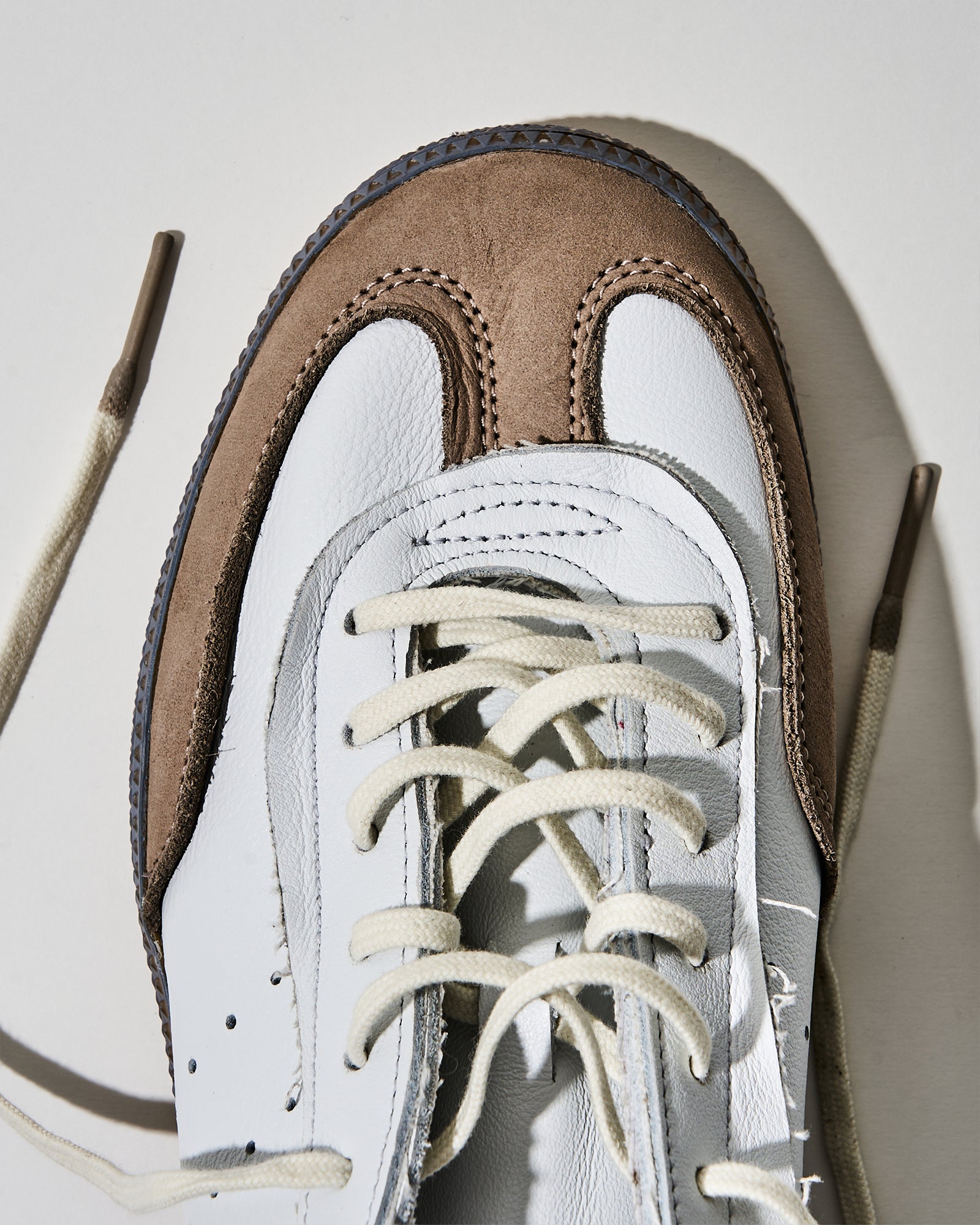 Handball Spezial White