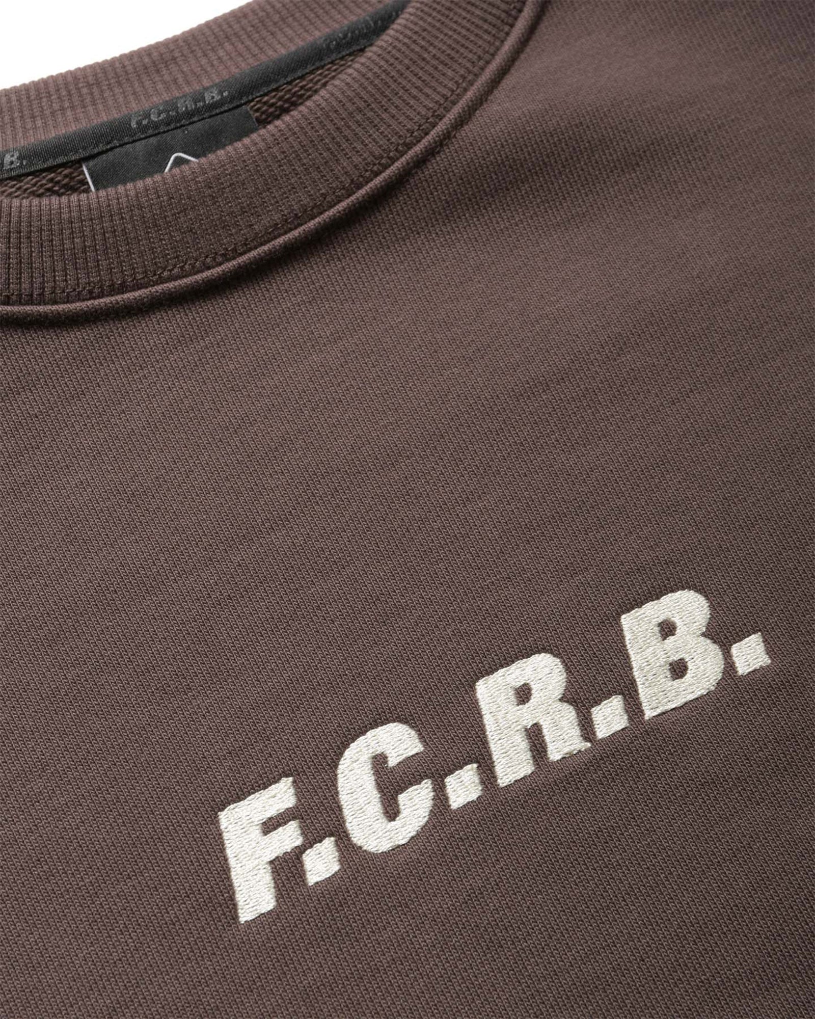 SIGNATURE CREWNECK SWEAT