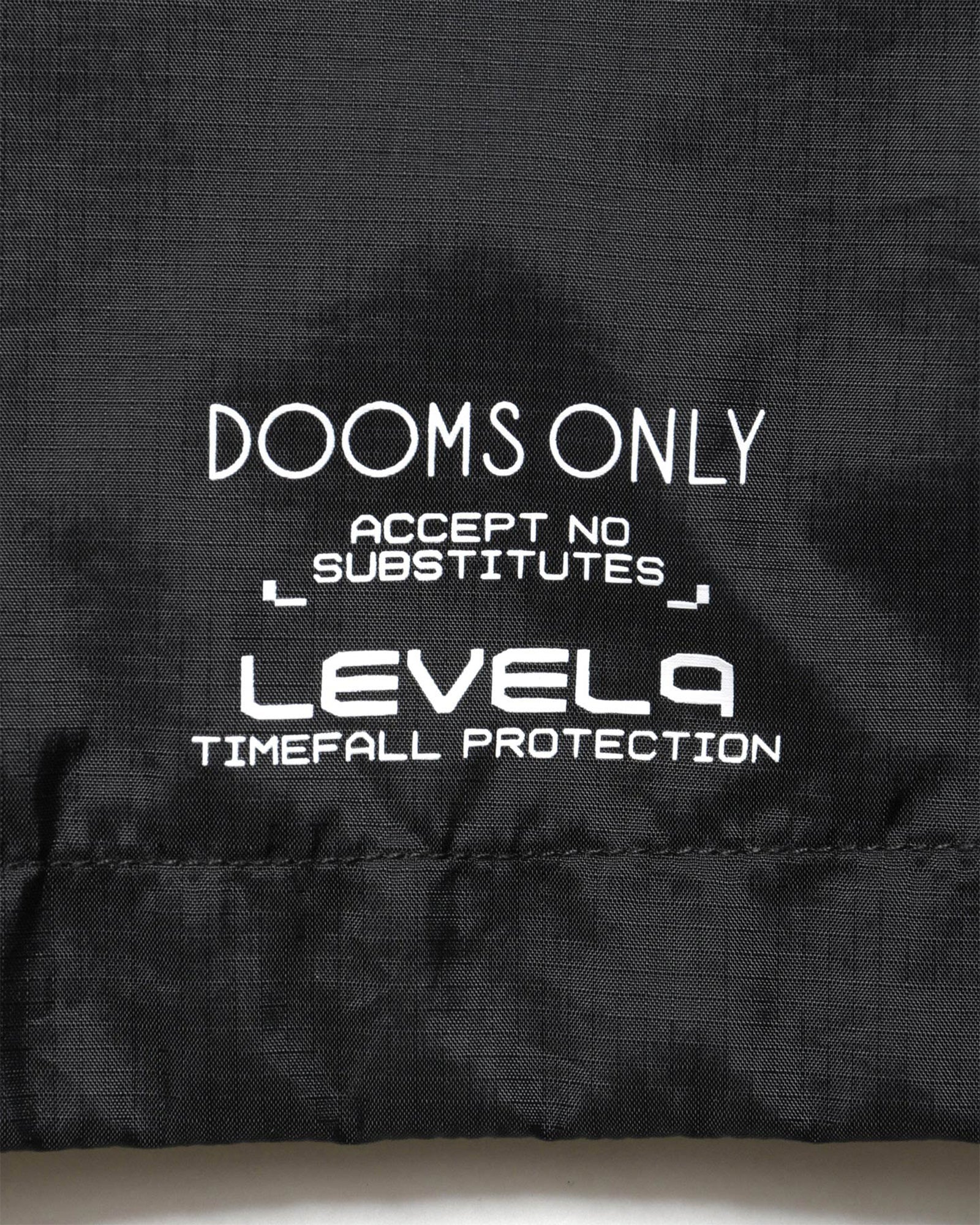FCRB X DS2 GAME SHORTS*