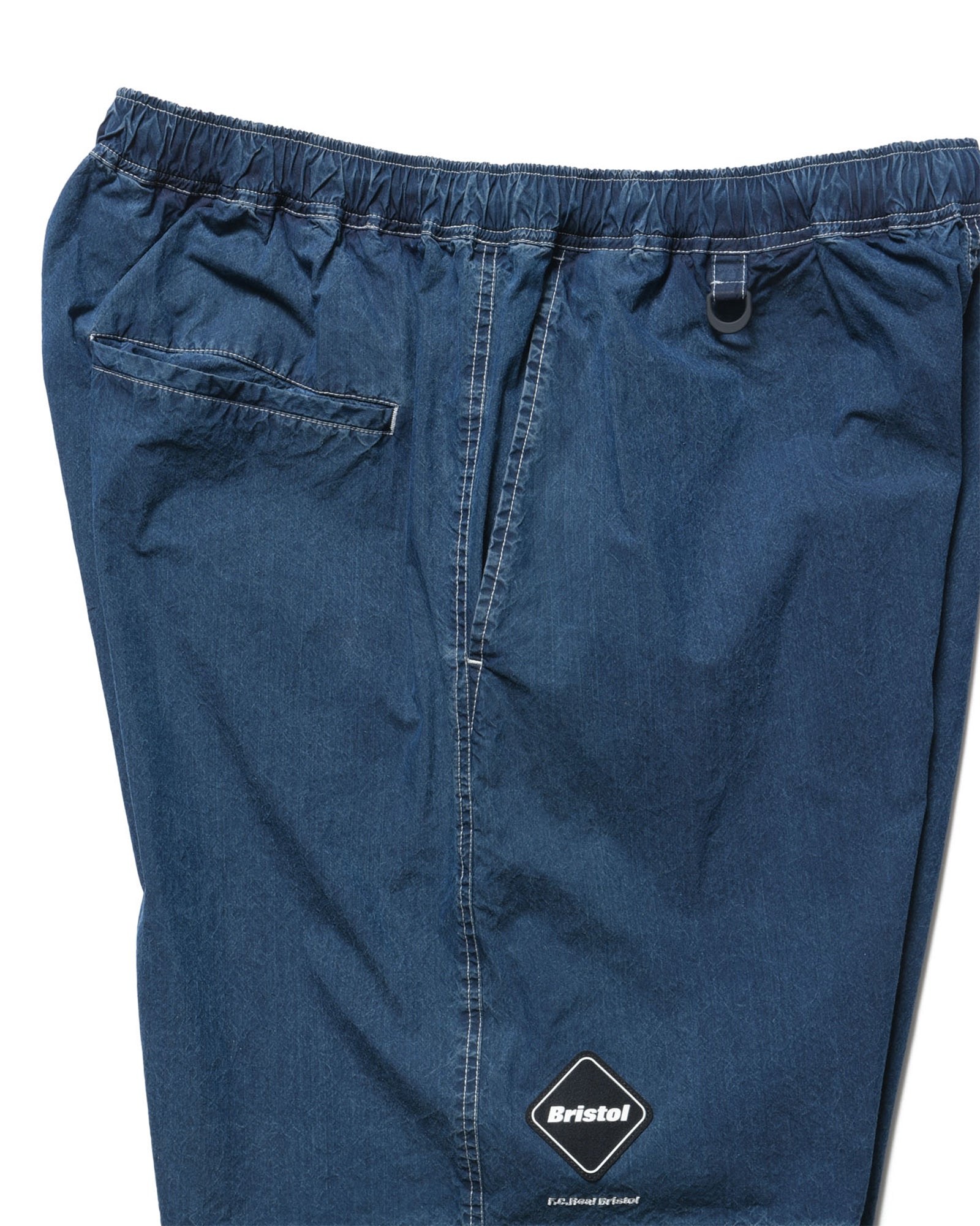WASHED CRISP DENIM EASY SHORTS