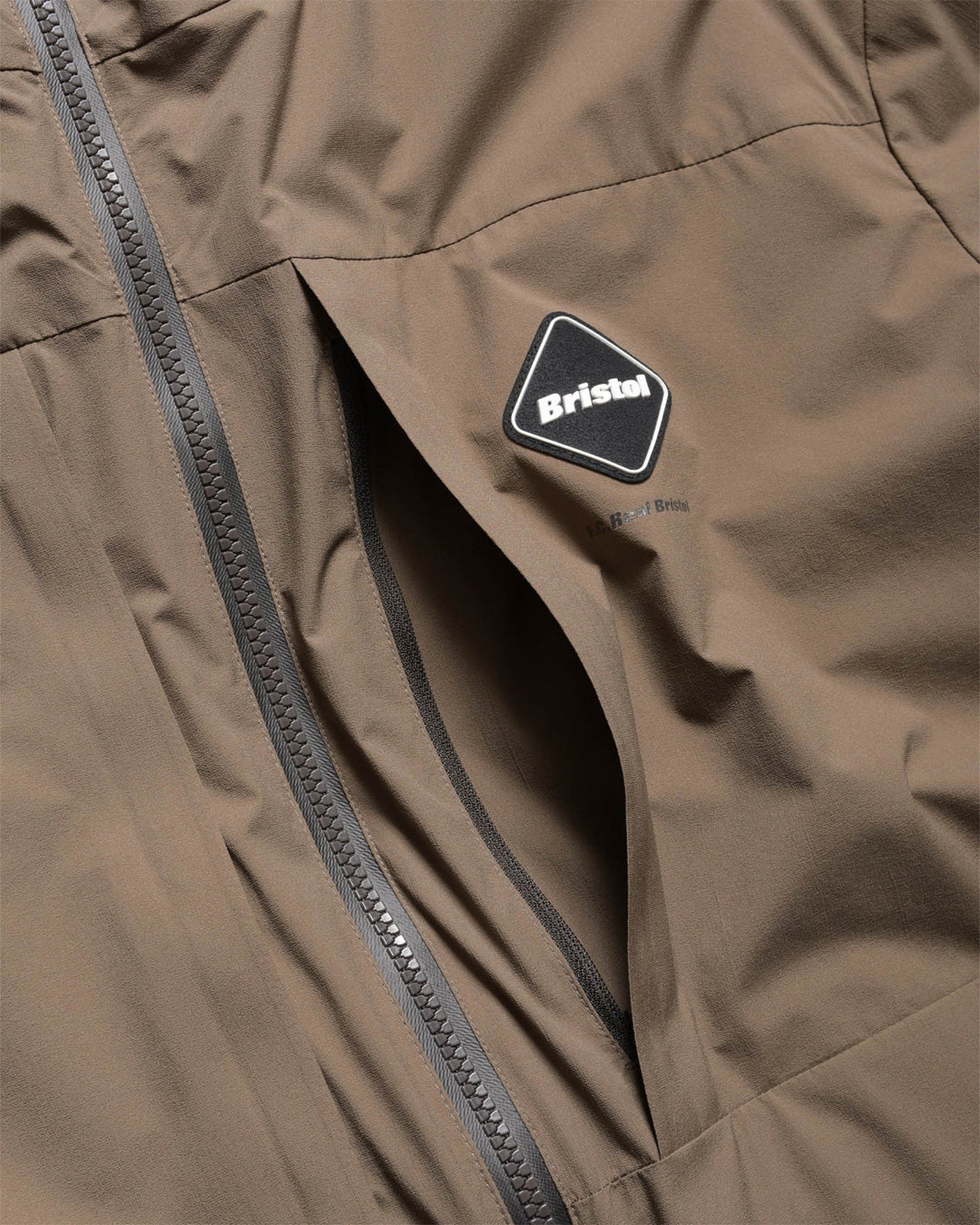 INSULATION HOODED JACKET